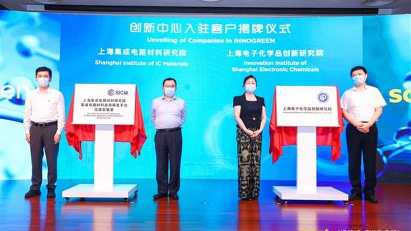 玻璃纤维复材采购，最怕踩进性能与成本错配的坑